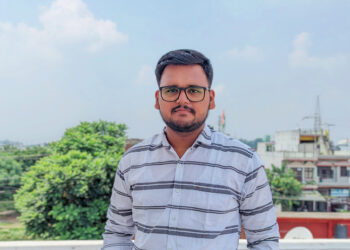 Ayush Chaudhary – Helping Local Businesses with Online Marketing and Branding