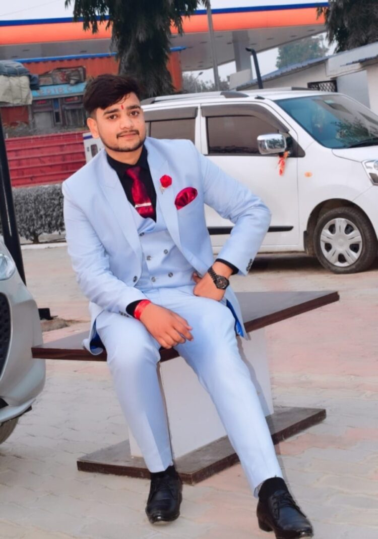 How Devraj Divan is Making Huge Progress by Earning from YouTube and Facebook